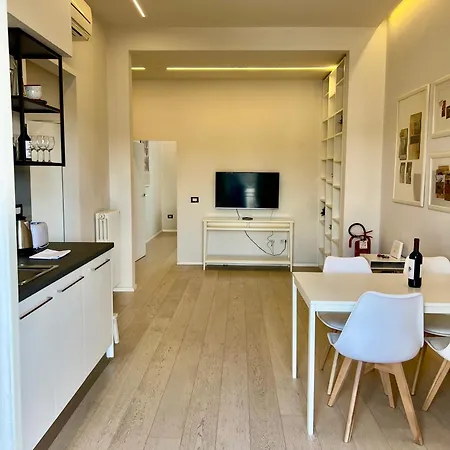 Modern Apartment *